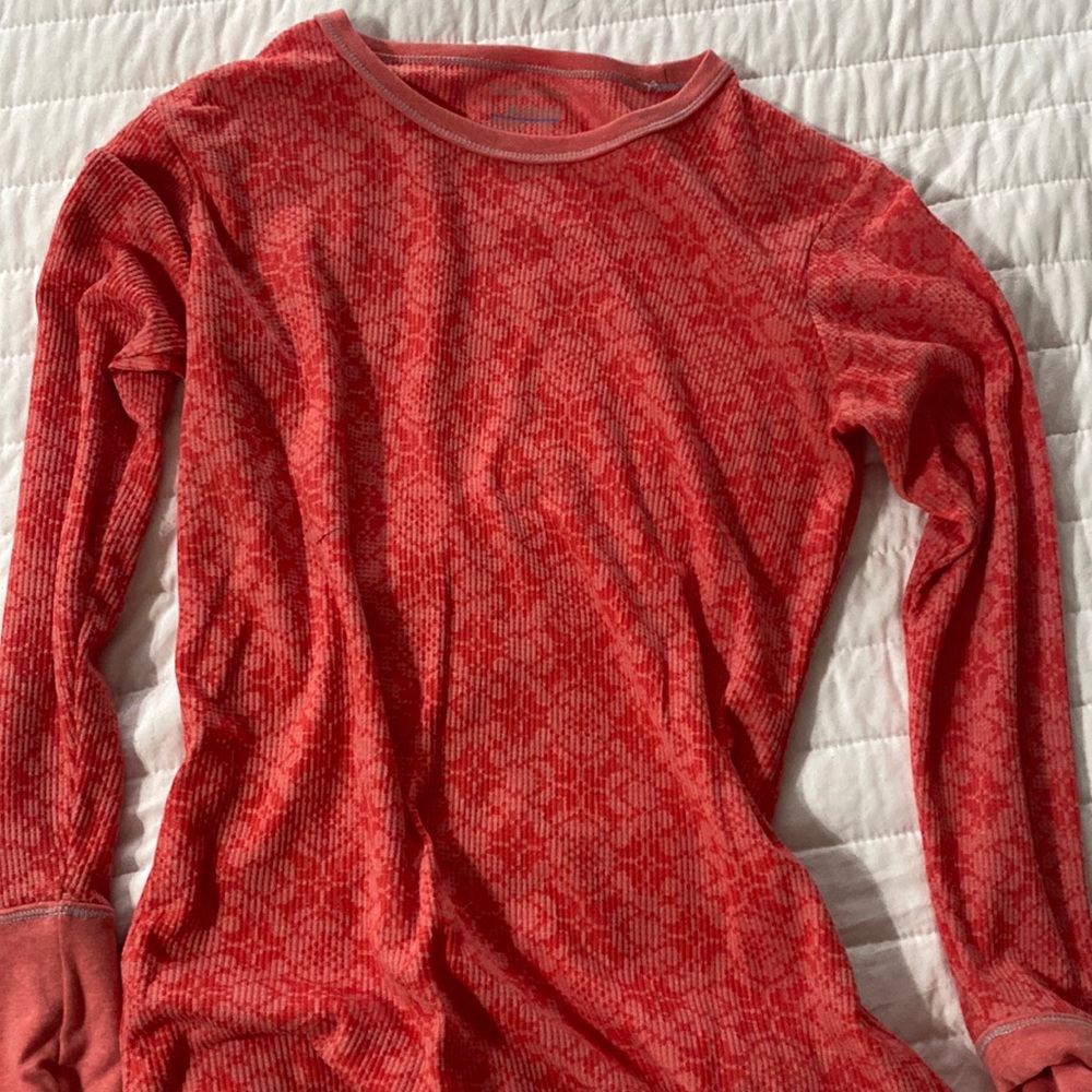 Columbia long sleeve shirt , Omni wick